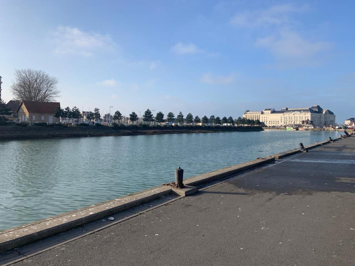 Hauteurs De Trouville - Studio Avec Terrasse Au Calme Zewnętrze zdjęcie